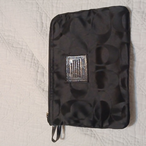 Coach Black Nylon Fabric & Patent Leather Large Diaper/Baby Bag EUC - Picture 4 of 8